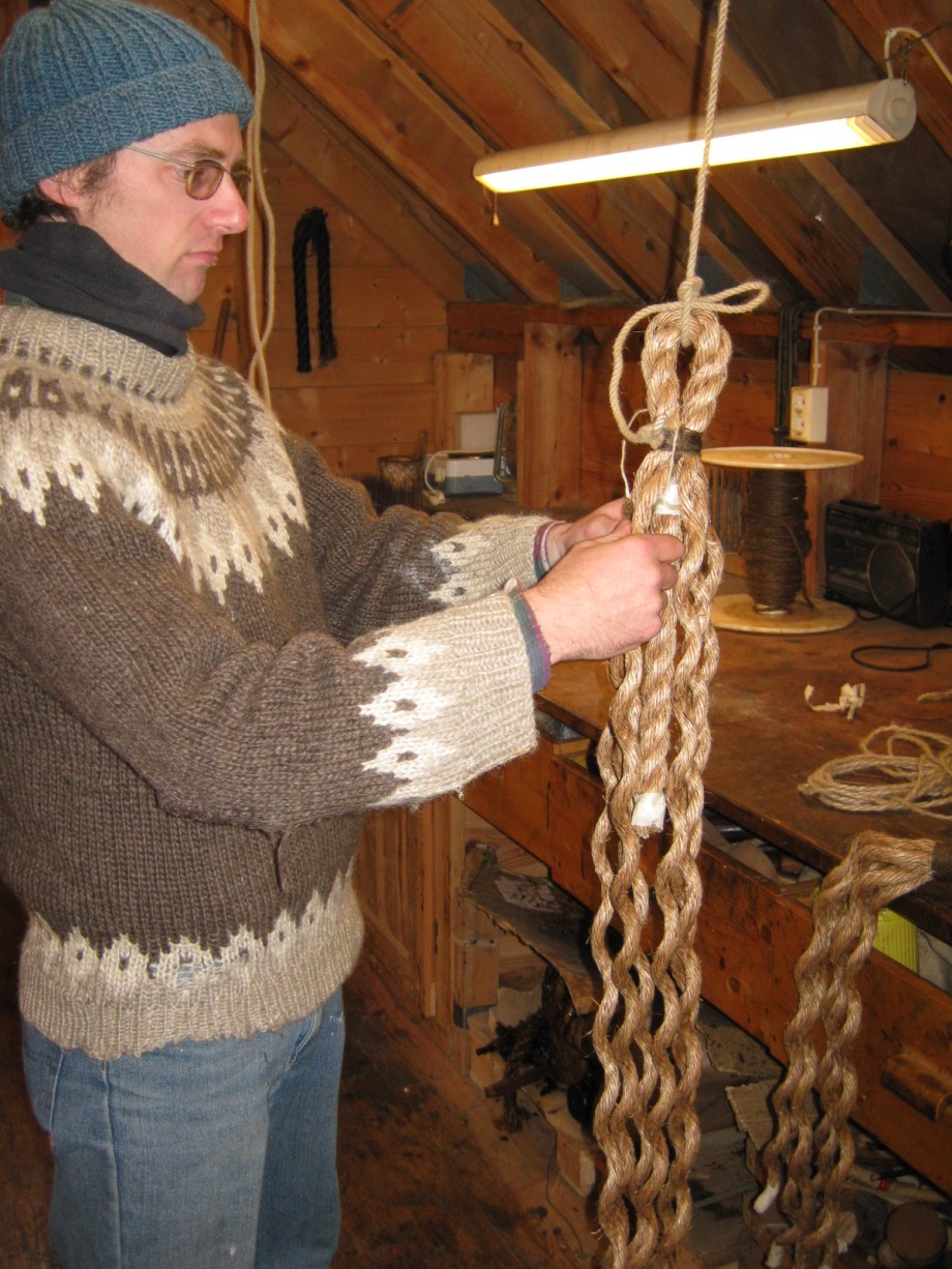 Making rope fender in Norway